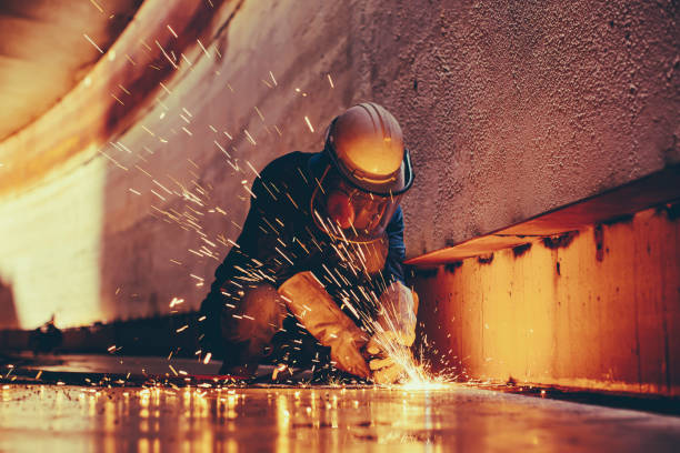 Moline Acres, MO Welder & Metal Fabrication Company